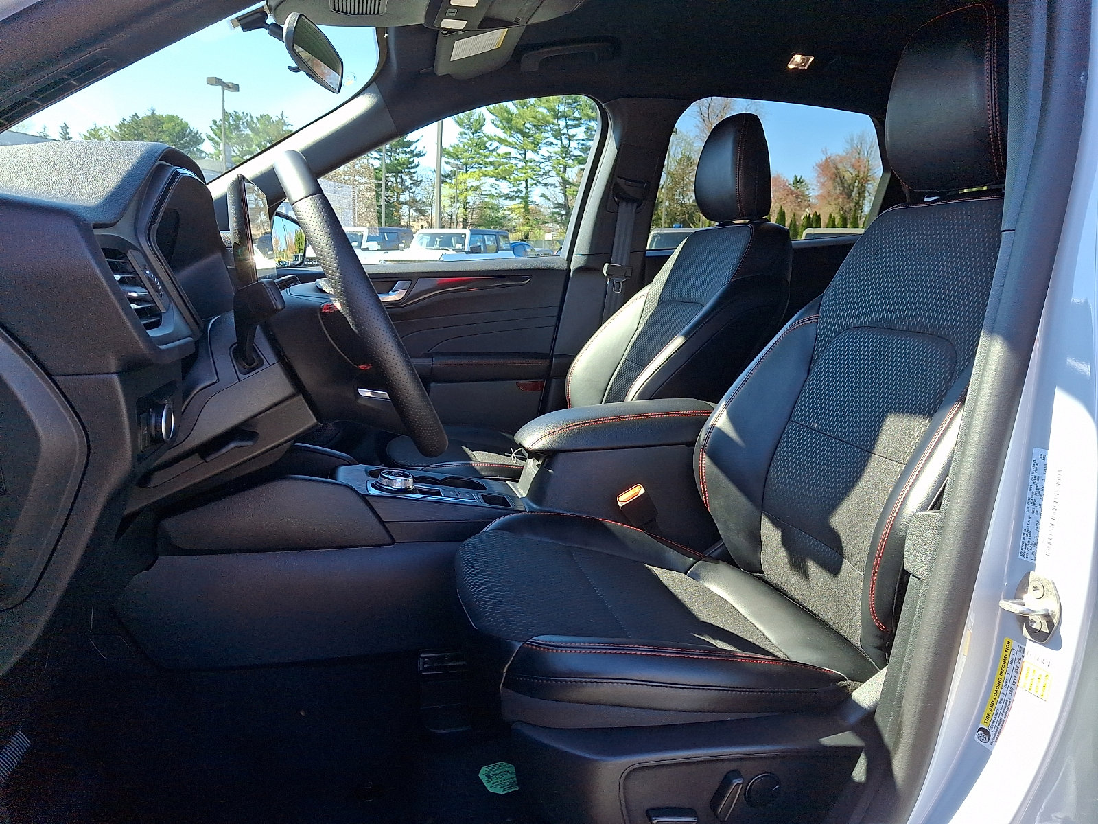 Used 2026 Ford Escape ST-Line w/ Tech Pack #1 image 14