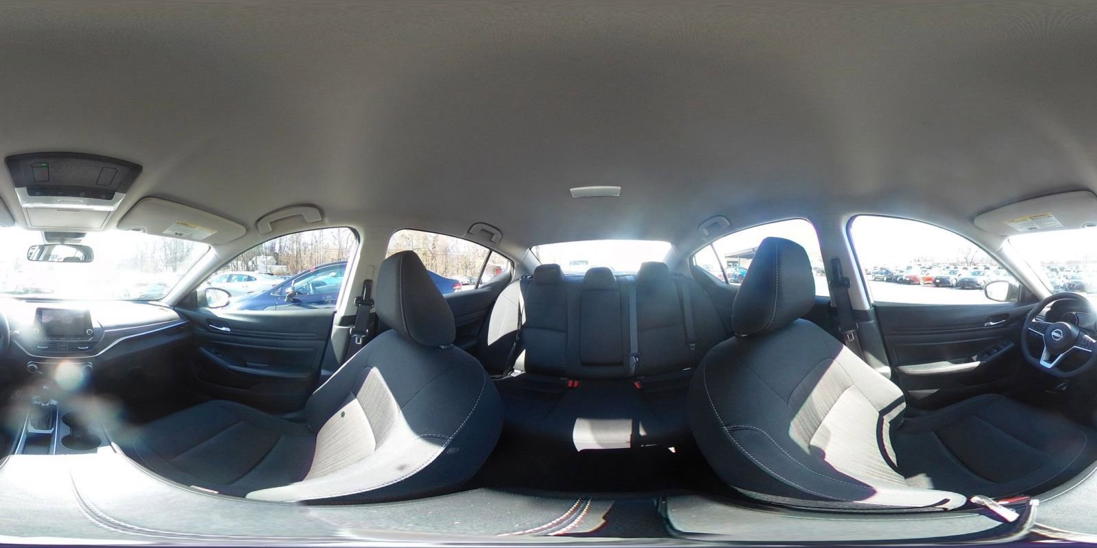 Used 2025 Nissan Altima 2.5 SV image 36