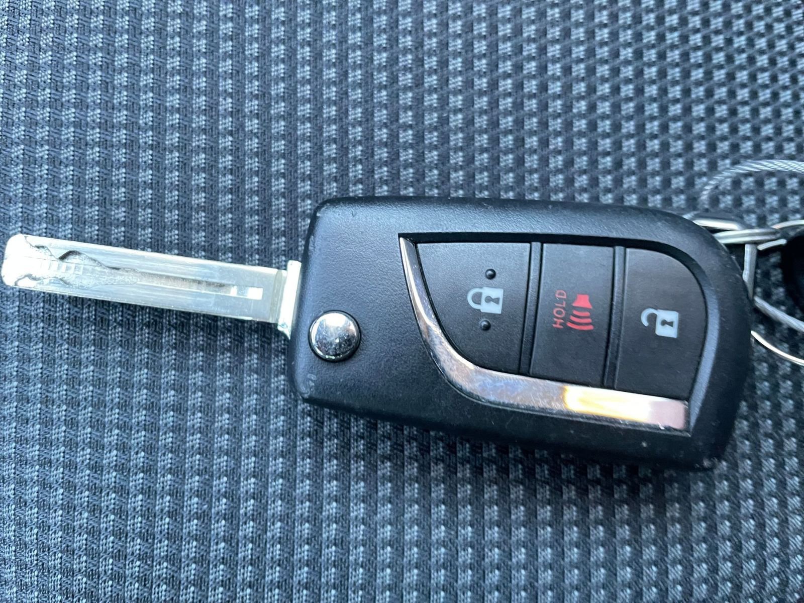 Used 2025 Toyota RAV4 LE image 22