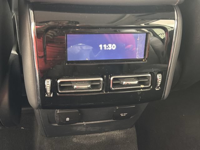 Used 2026 Lincoln Aviator AWD image 16