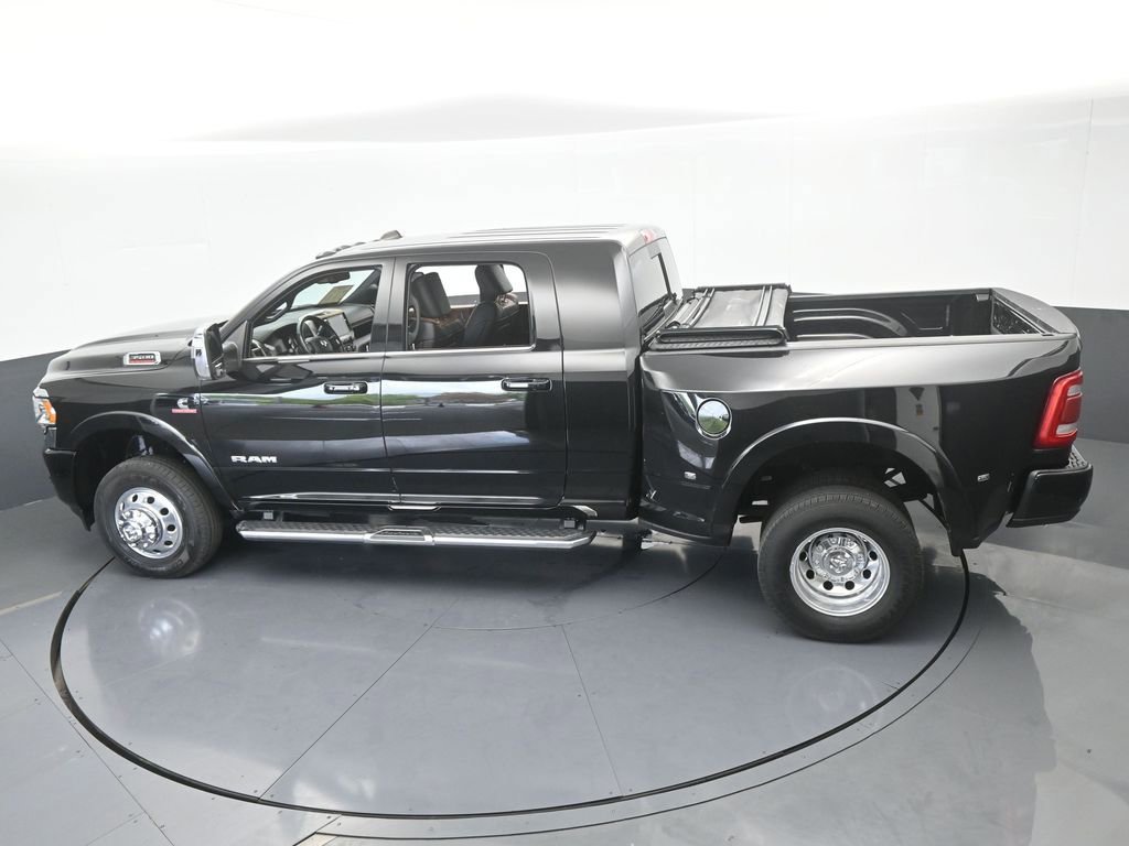 Used 2023 RAM 3500 Limited image 12