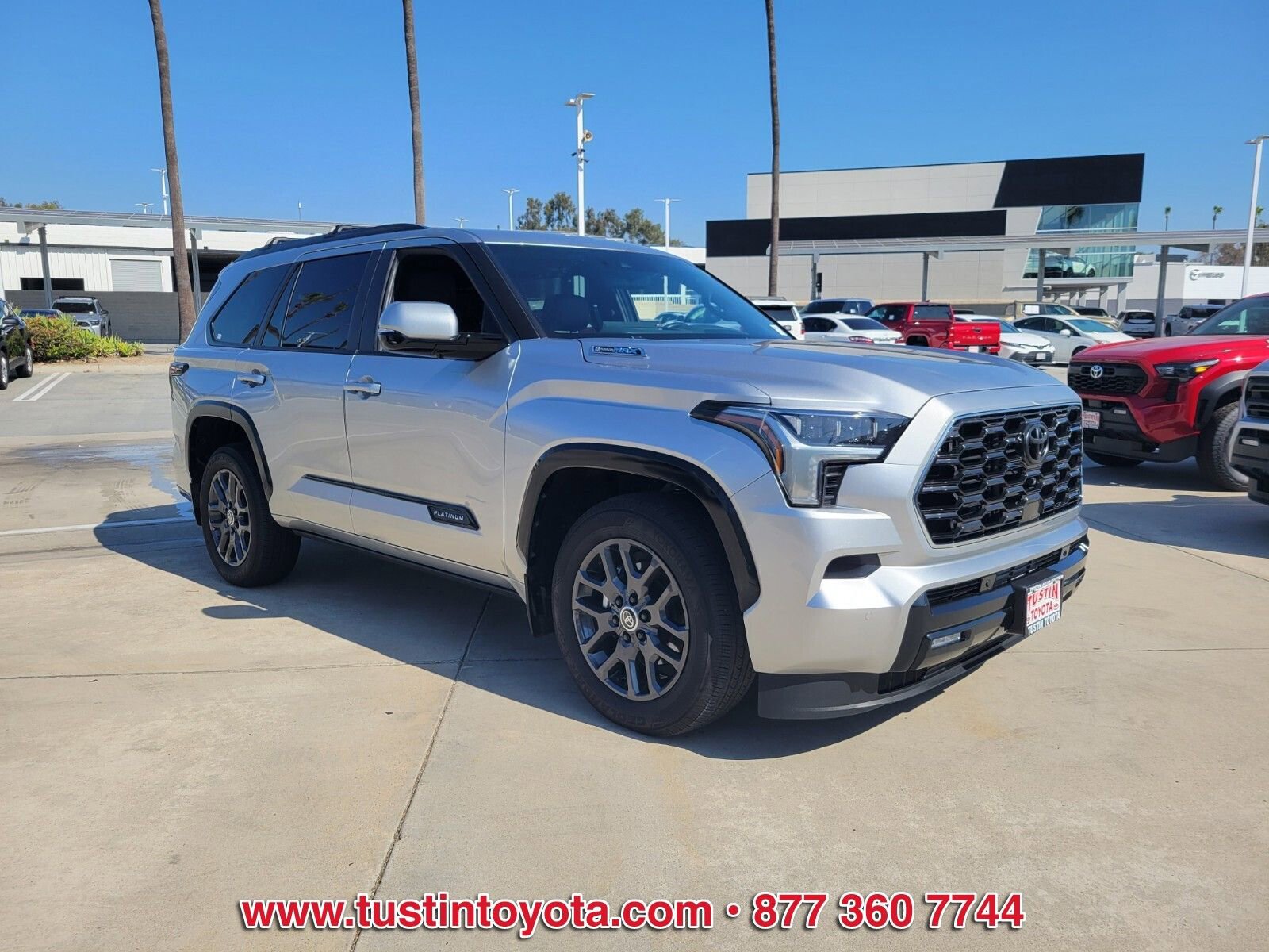 Certified 2024 Toyota Sequoia Platinum AWD/4WD image 2