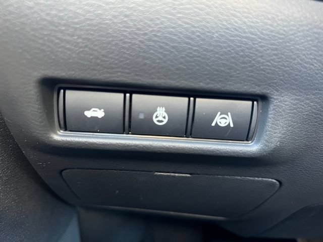 New 2026 Nissan Sentra SR w/ SR Premium Package FWD image 23