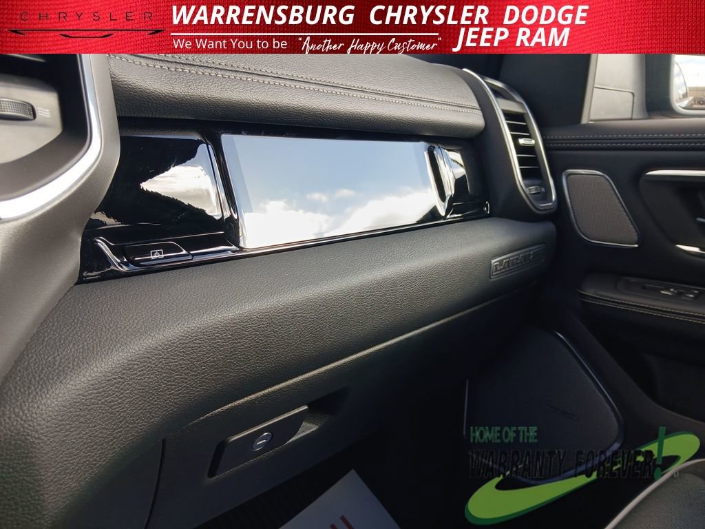 New 2026 RAM 1500 Laramie AWD/4WD image 30