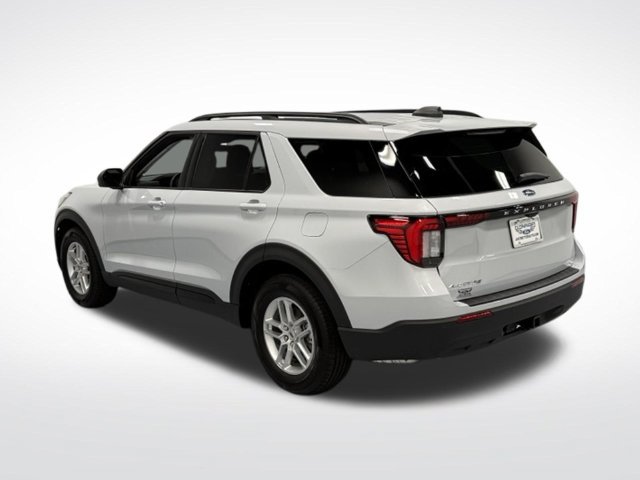 New 2026 Ford Explorer Active RWD image 6