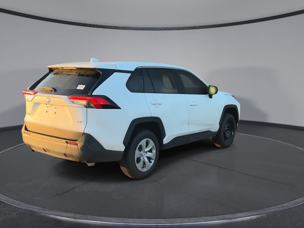 Certified 2023 Toyota RAV4 LE FWD image 8