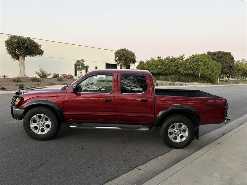 Used 2002 Toyota Tacoma PreRunner RWD image 8