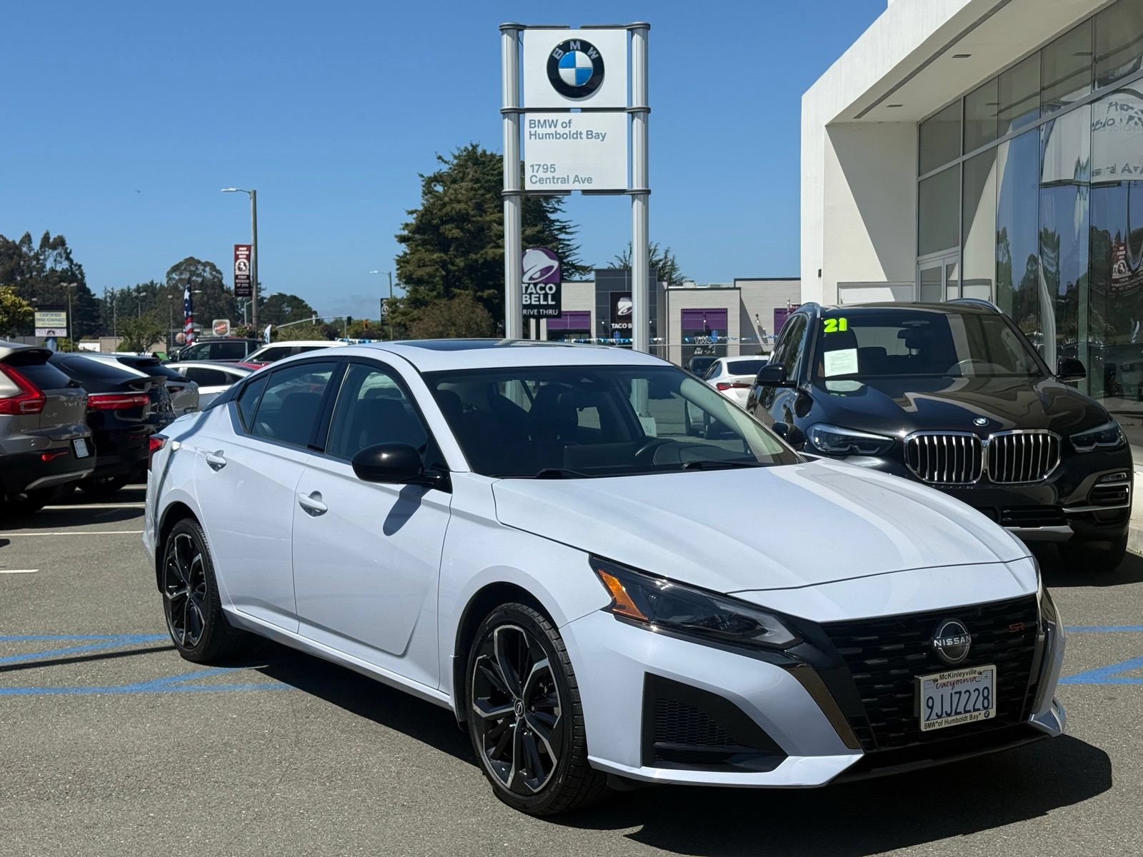 Used 2023 Nissan Altima 2.5 SR w/ SR Premium Package