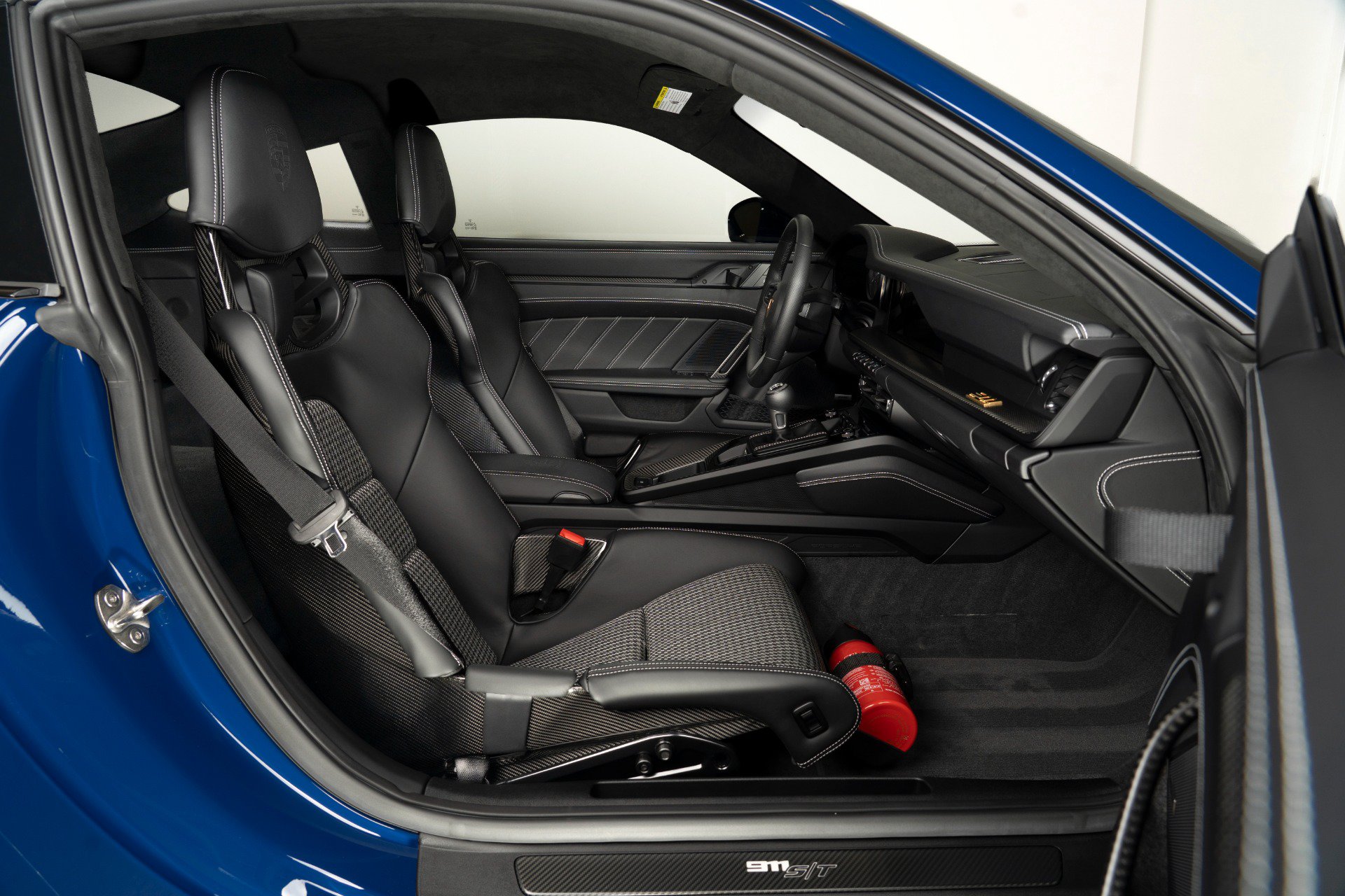 Used 2024 Porsche 911 GT3 RS RWD image 34