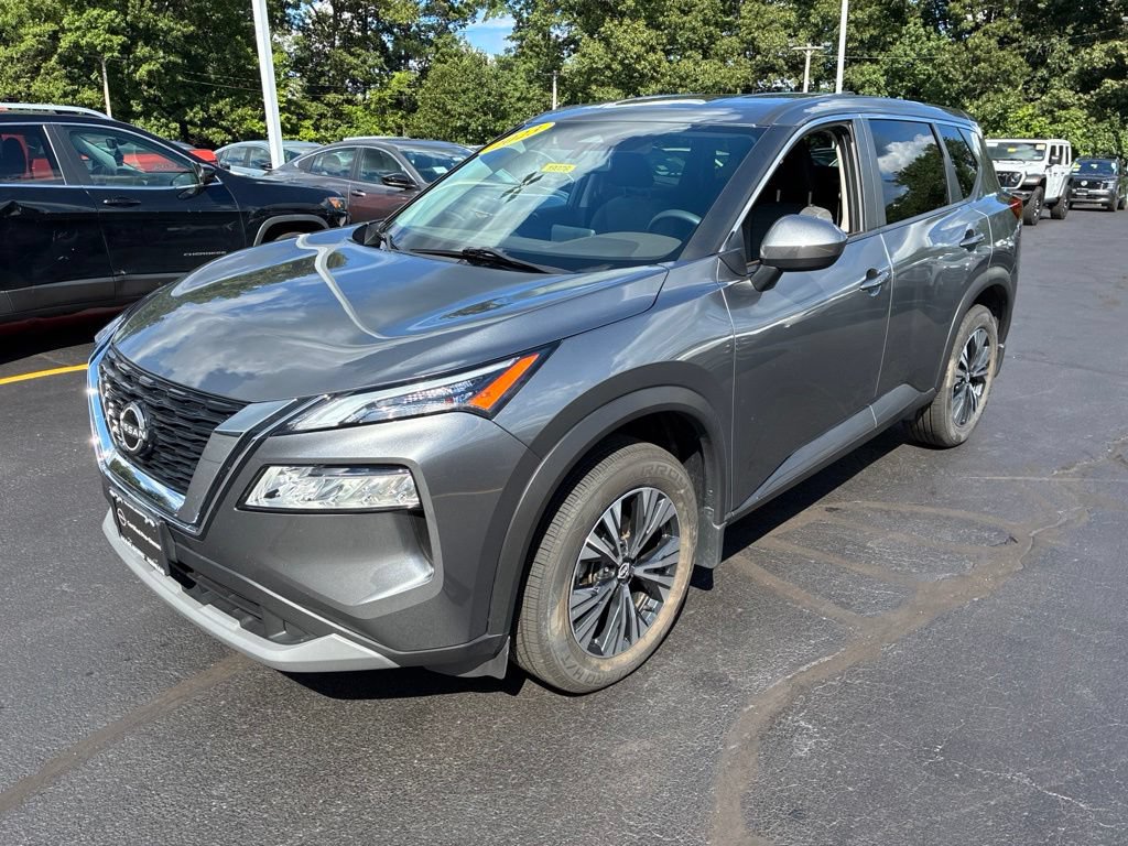 Certified 2023 Nissan Rogue SV AWD/4WD image 3