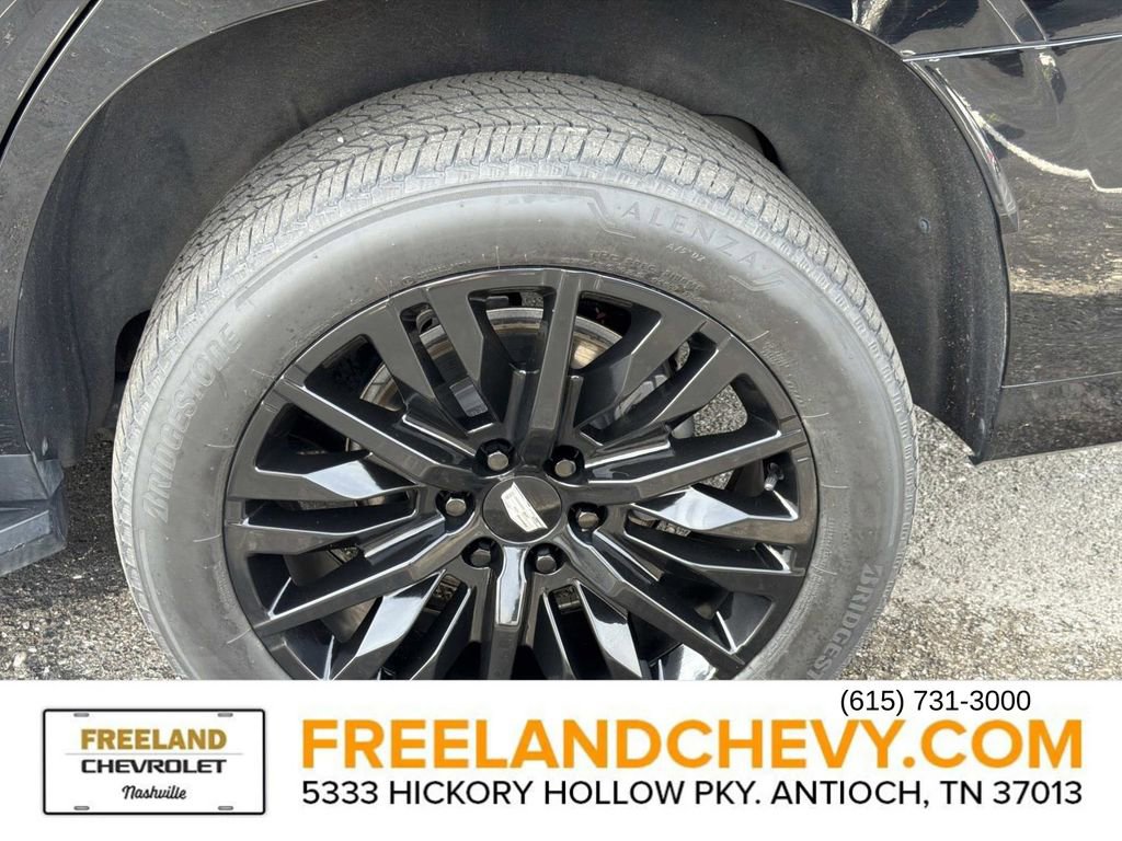 Used 2023 Cadillac Escalade Premium Luxury image 11