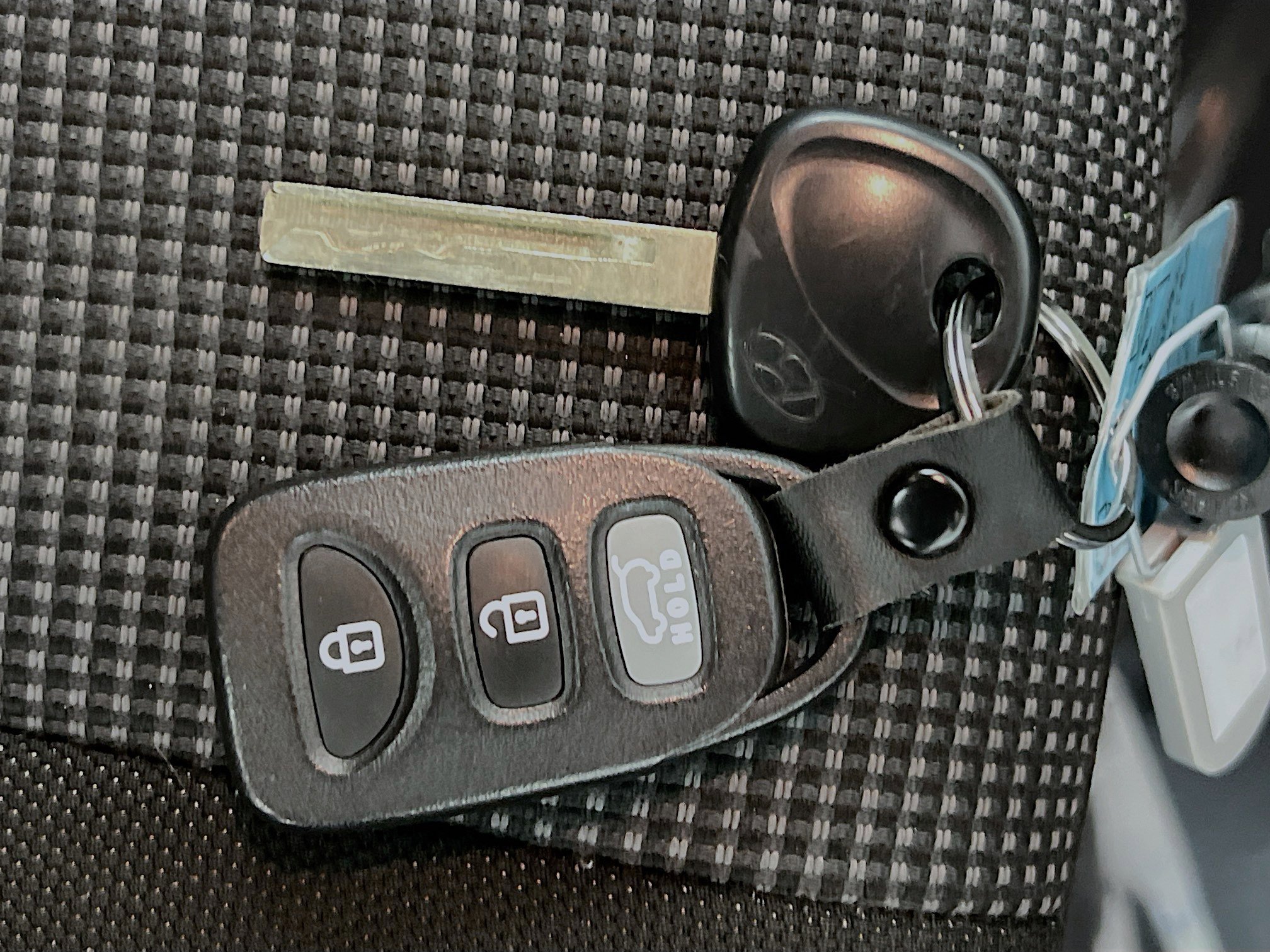 Used 2017 Hyundai Elantra GT image 33