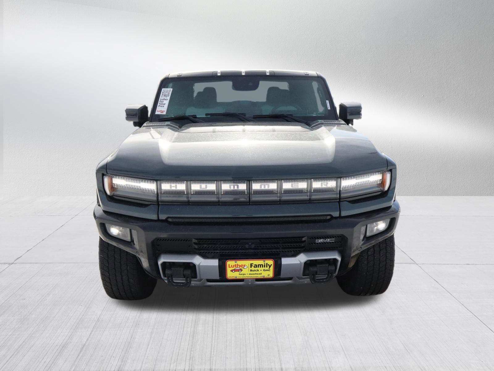 New 2025 GMC Hummer EV 3X w/ LPO, Dark Essentials Package video 2