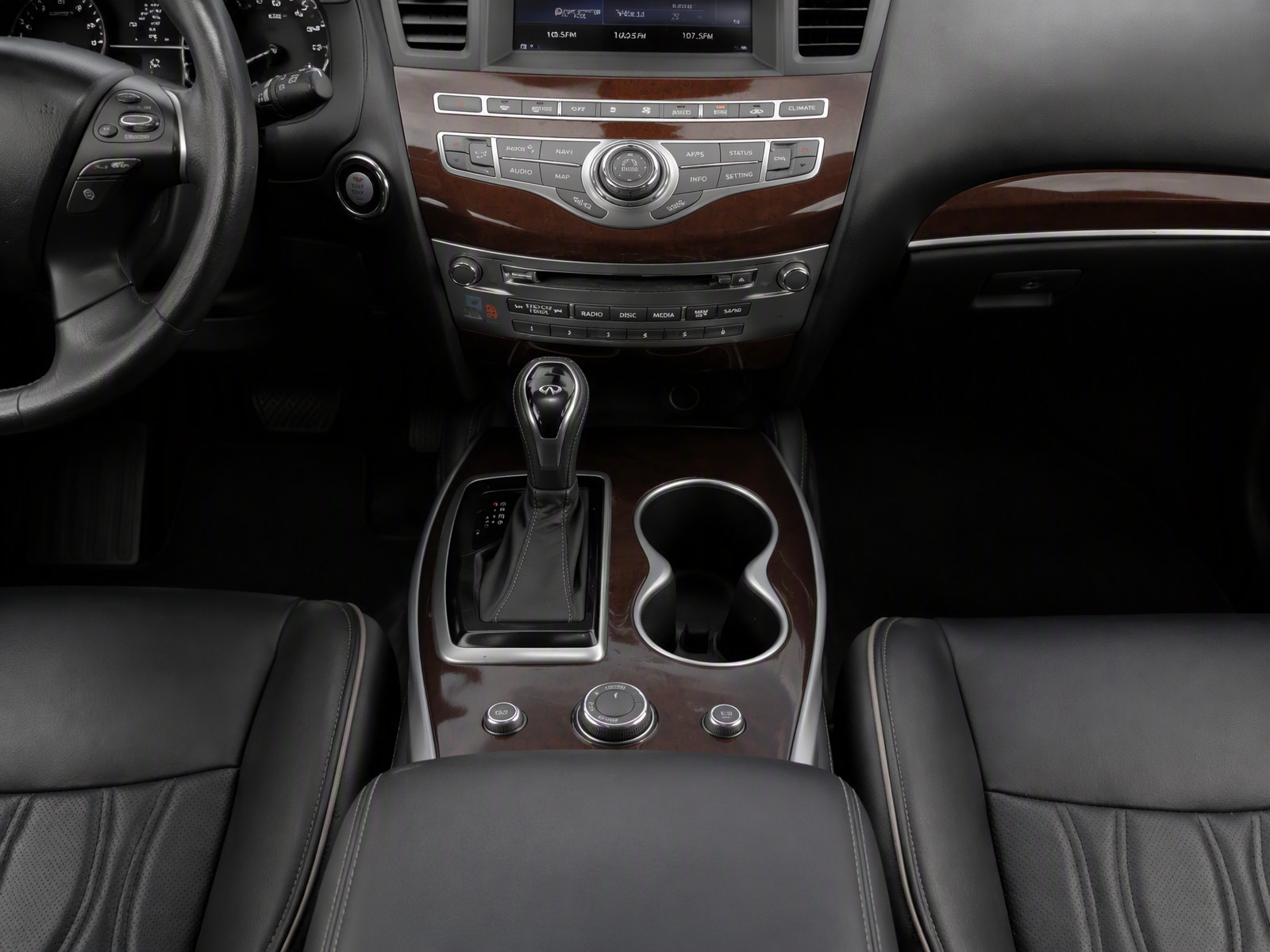 Used 2018 INFINITI QX60 Luxe w/ Deluxe Technology Package AWD/4WD image 19