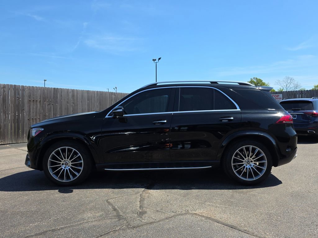 Used 2022 Mercedes-Benz GLE 450 4MATIC image 2