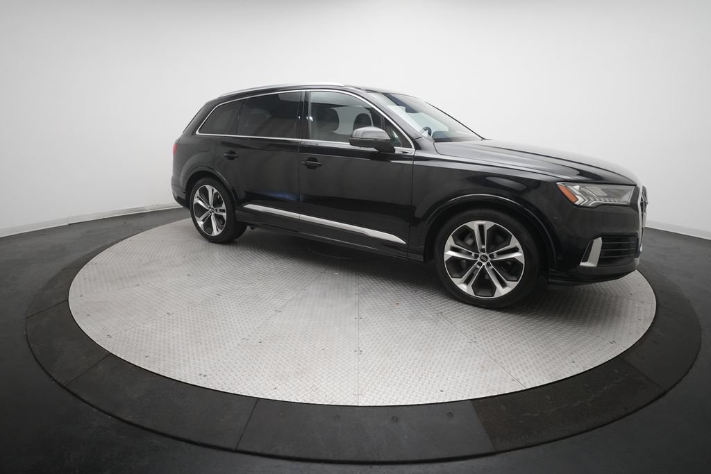 Used 2020 Audi Q7 3.0T Prestige w/ Prestige Package AWD/4WD image 38