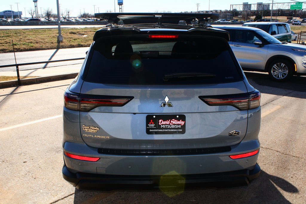 New 2026 Mitsubishi Outlander Trail Edition image 10