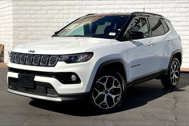 Certified 2025 Jeep Compass Limited image 1