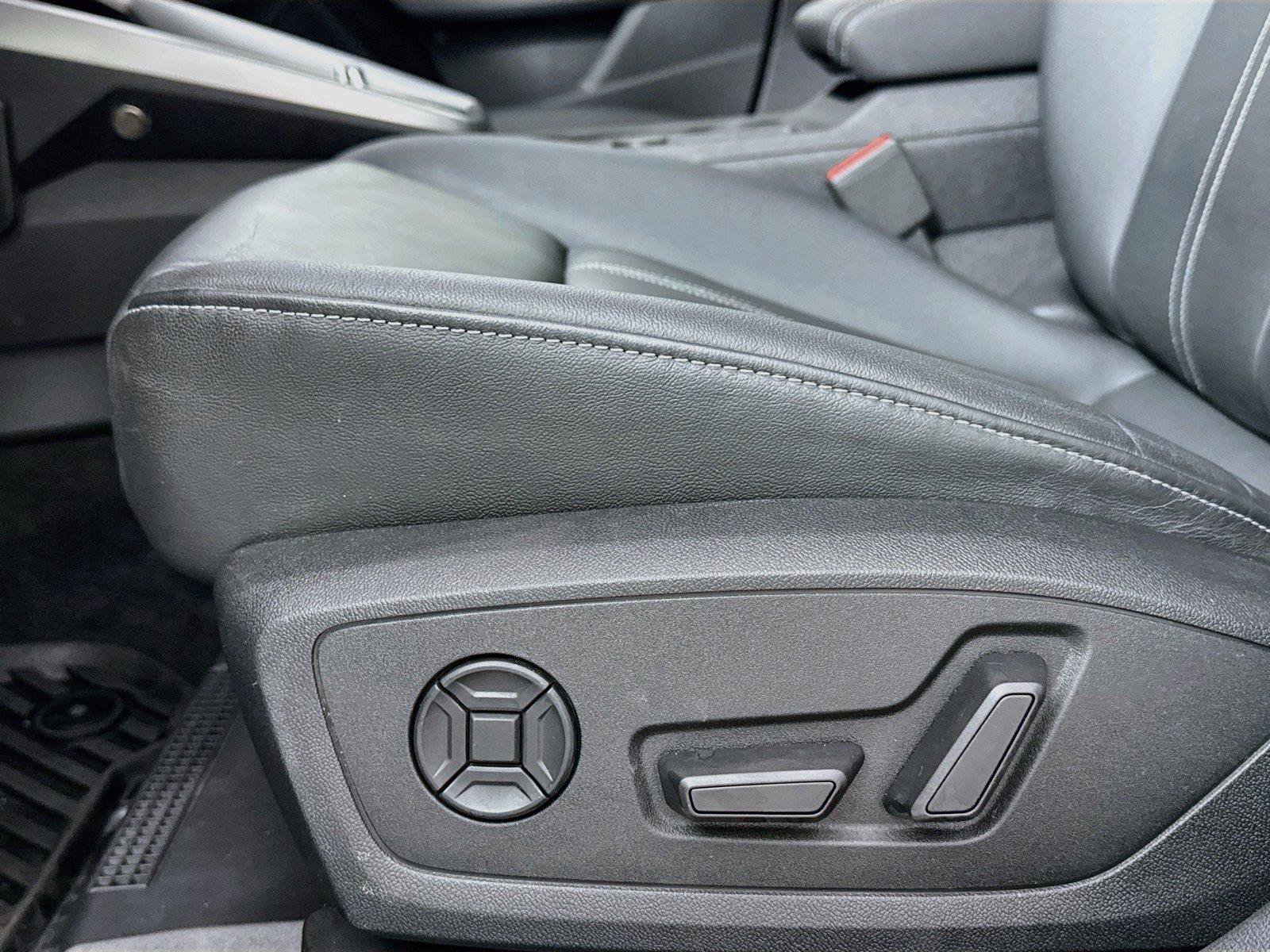 Used 2023 Audi A3 2.0T Premium Plus w/ Premium Plus Package FWD image 29