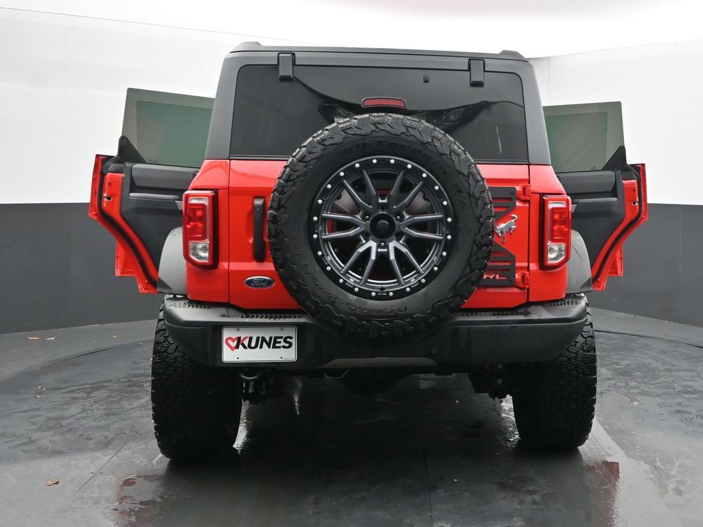 Used 2023 Ford Bronco Black Diamond image 39