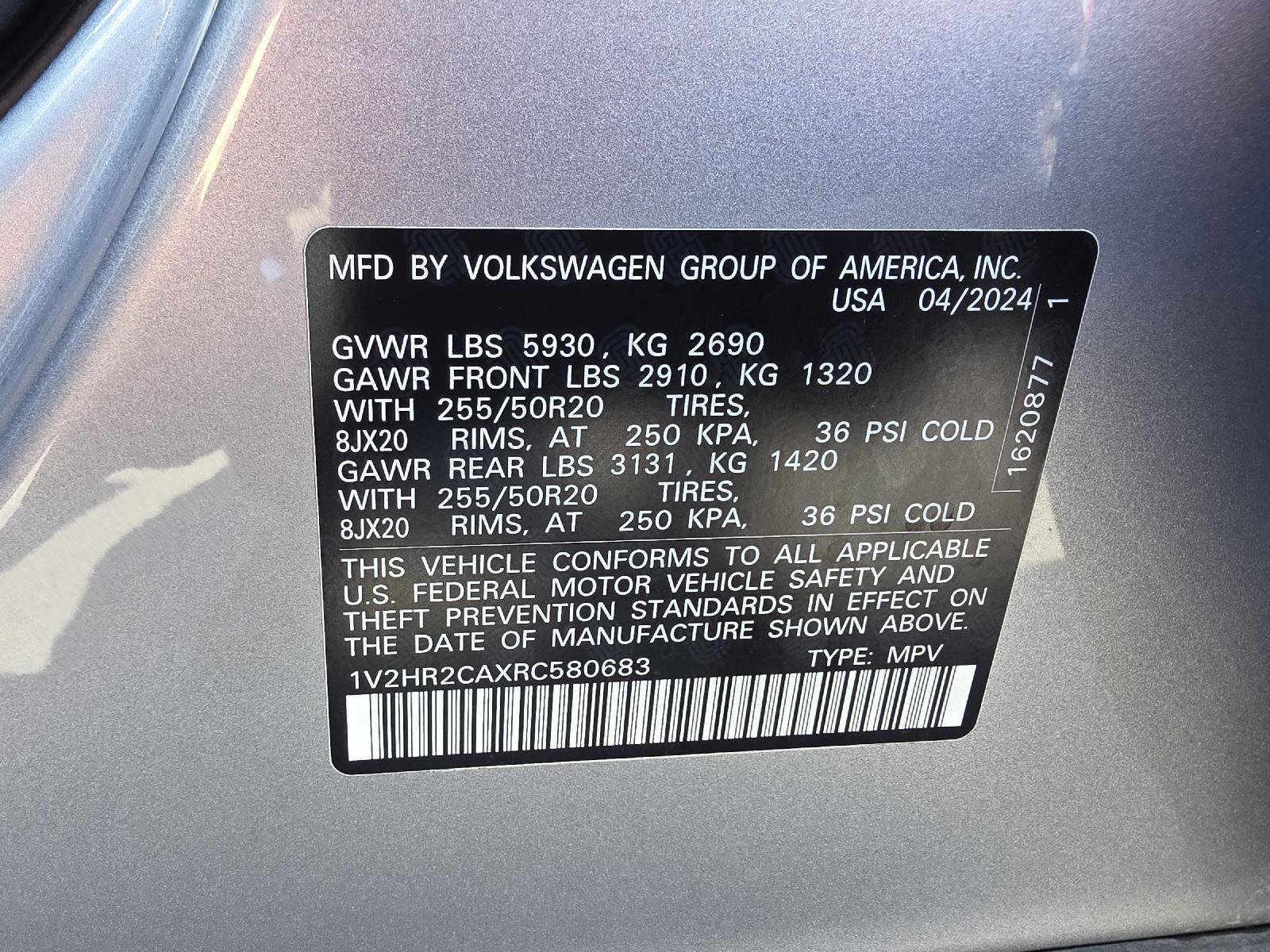 Used 2024 Volkswagen Atlas SE image 36