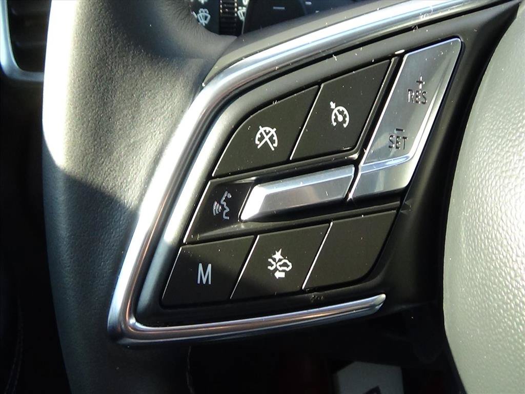 Used 2025 Buick Envision Preferred AWD/4WD image 20