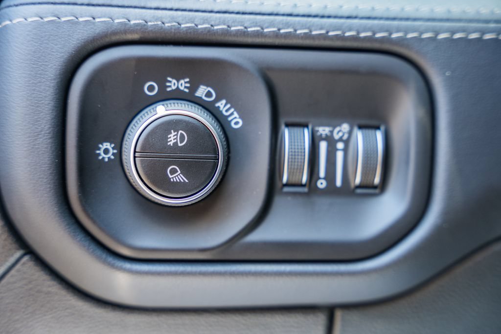 New 2026 RAM 1500 RHO AWD/4WD image 43