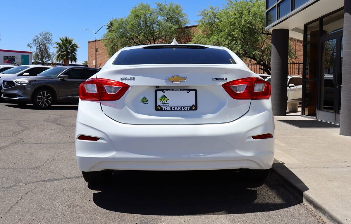 Used 2016 Chevrolet Cruze Premier FWD image 11