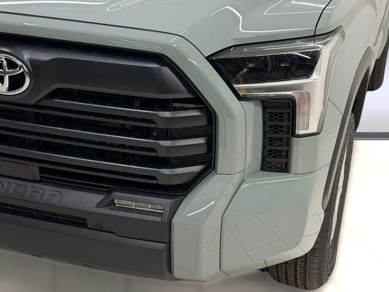 New 2026 Toyota Tundra SR AWD/4WD image 9