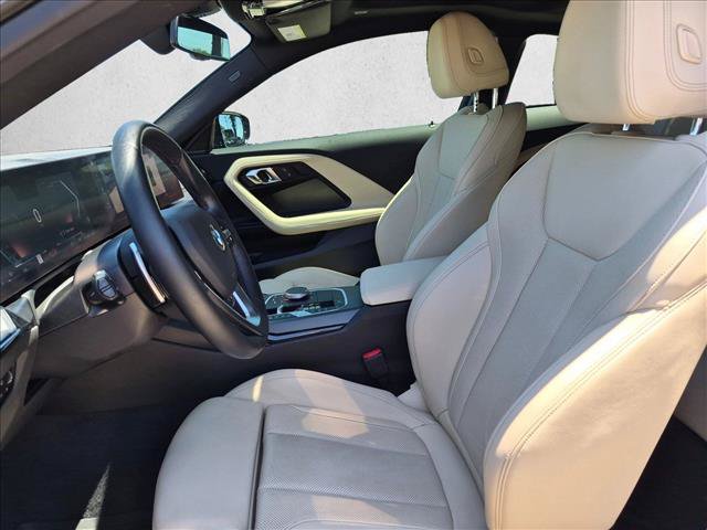 Used 2024 BMW 230i Coupe w/ Premium Package RWD image 11