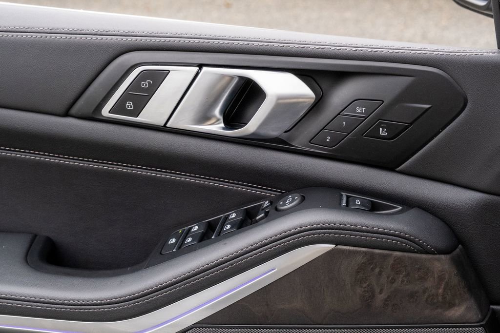 Used 2025 BMW X5 xDrive40i image 13