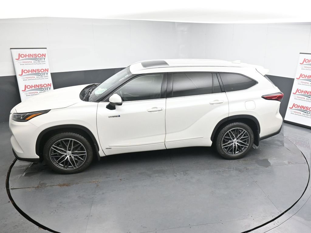 Used 2020 Toyota Highlander Limited image 13