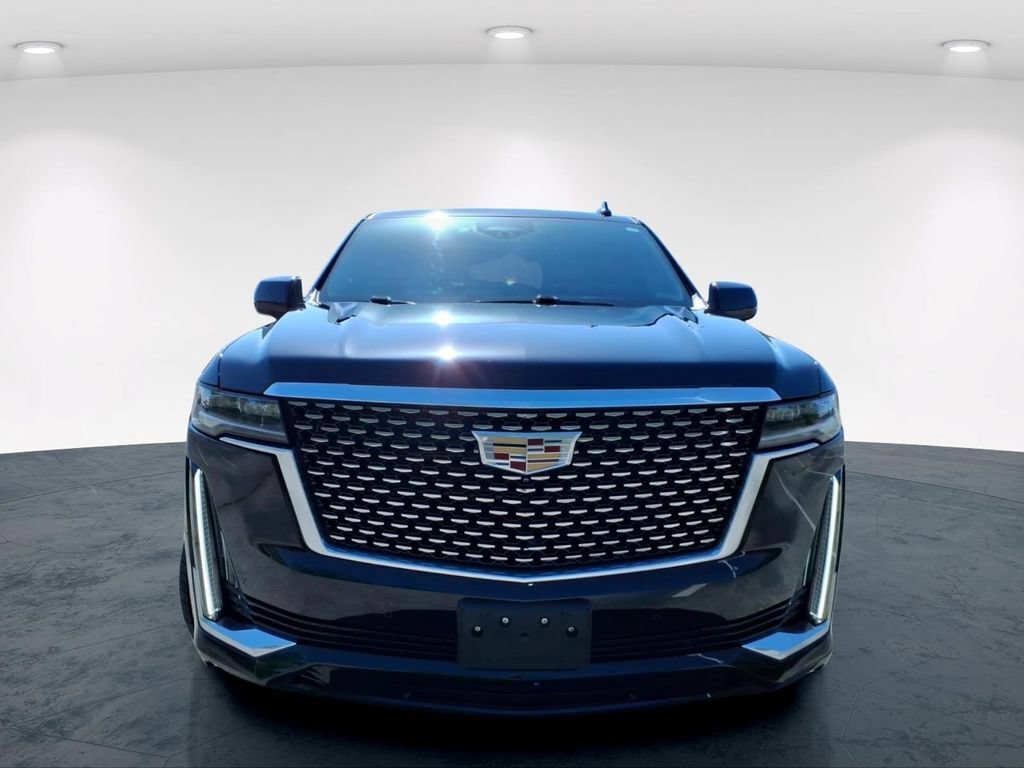 Used 2021 Cadillac Escalade Premium Luxury AWD/4WD image 4