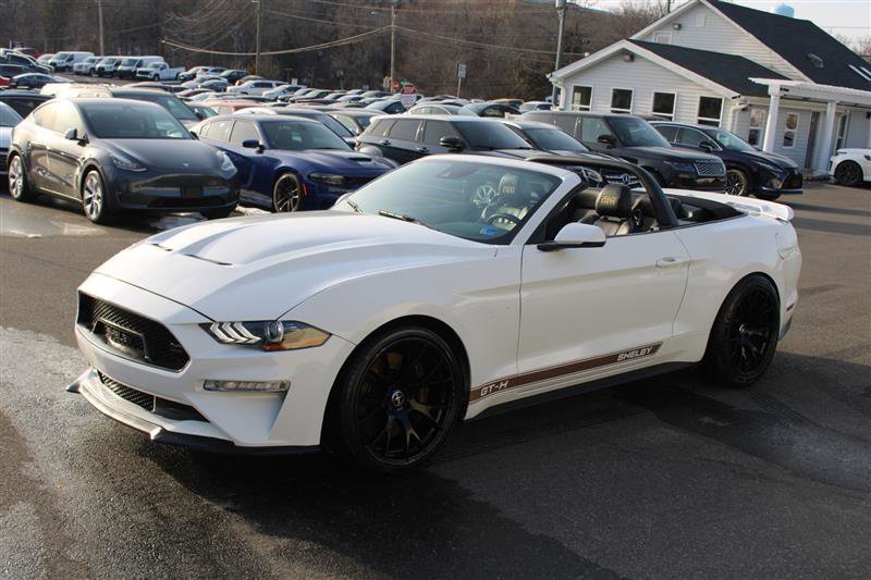Used 2022 Ford Mustang GT Premium w/ GT Performance Package RWD image 5