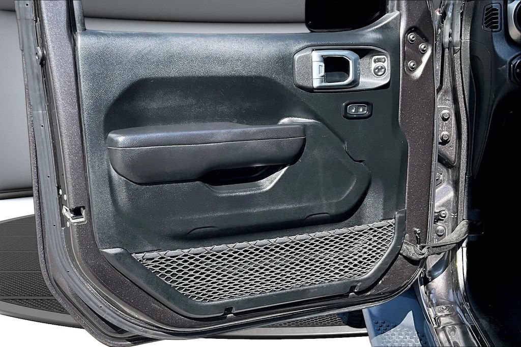 Used 2019 Jeep Wrangler Unlimited Sport S AWD/4WD image 20