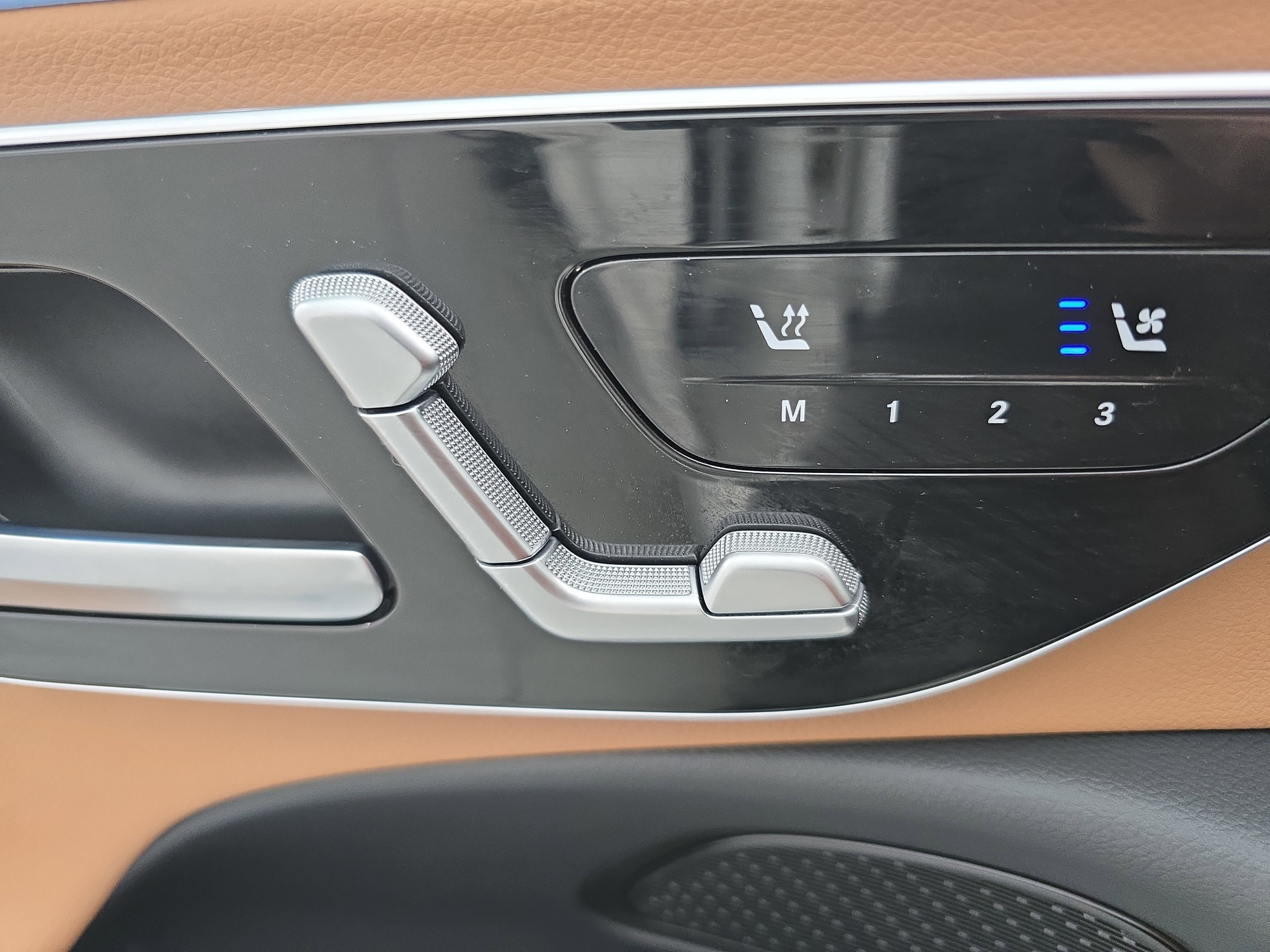 Certified 2026 Mercedes-Benz E 350 4MATIC Sedan image 29