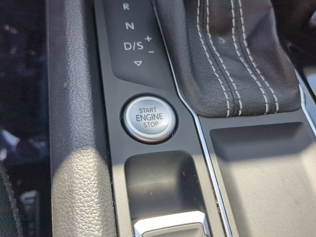 Used 2023 Volkswagen Atlas SE w/ Panoramic Sunroof Package FWD image 33