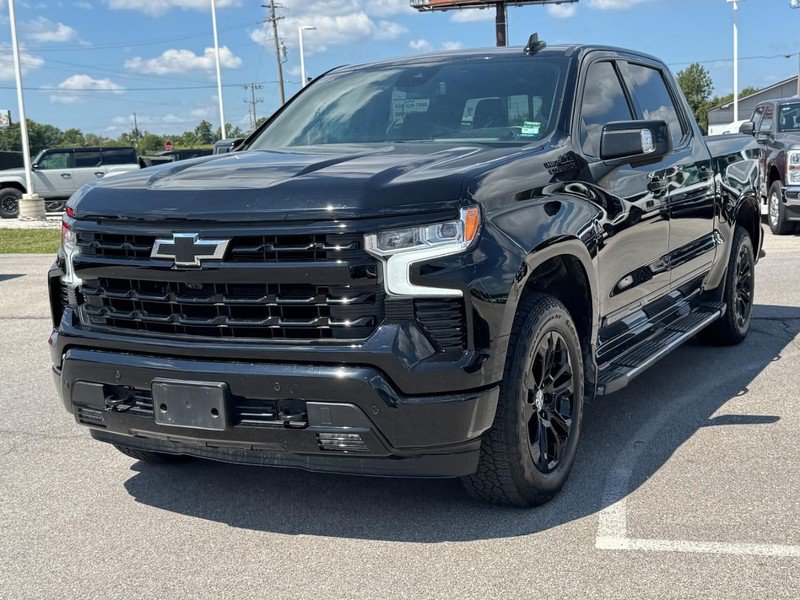 Used 2024 Chevrolet Silverado 1500 High Country AWD/4WD image 8