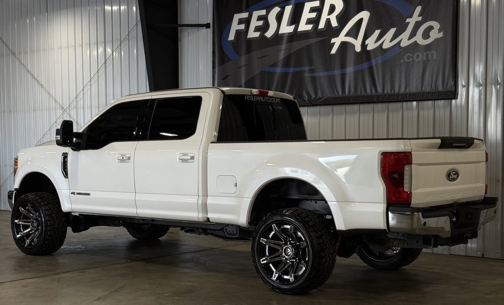 Used 2017 Ford F250 Lariat w/ Lariat Ultimate Package AWD/4WD image 40