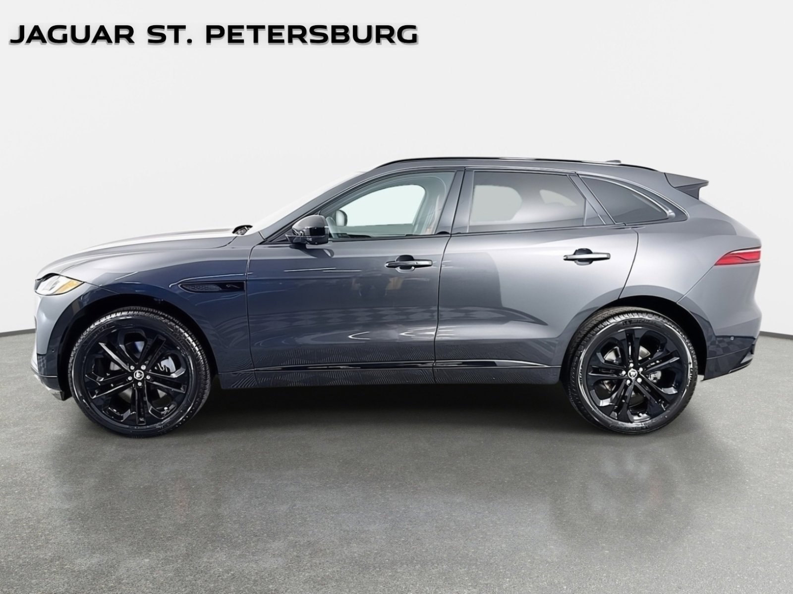 Used 2026 Jaguar F-PACE R-Dynamic S AWD/4WD image 8