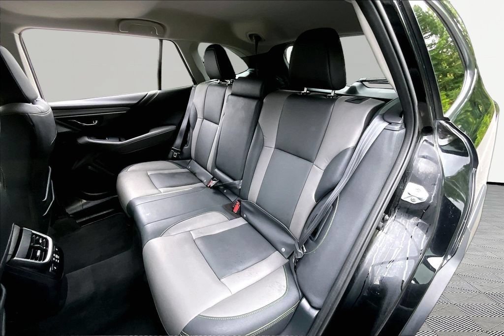 Used 2024 Subaru Outback Onyx Edition XT AWD/4WD image 18