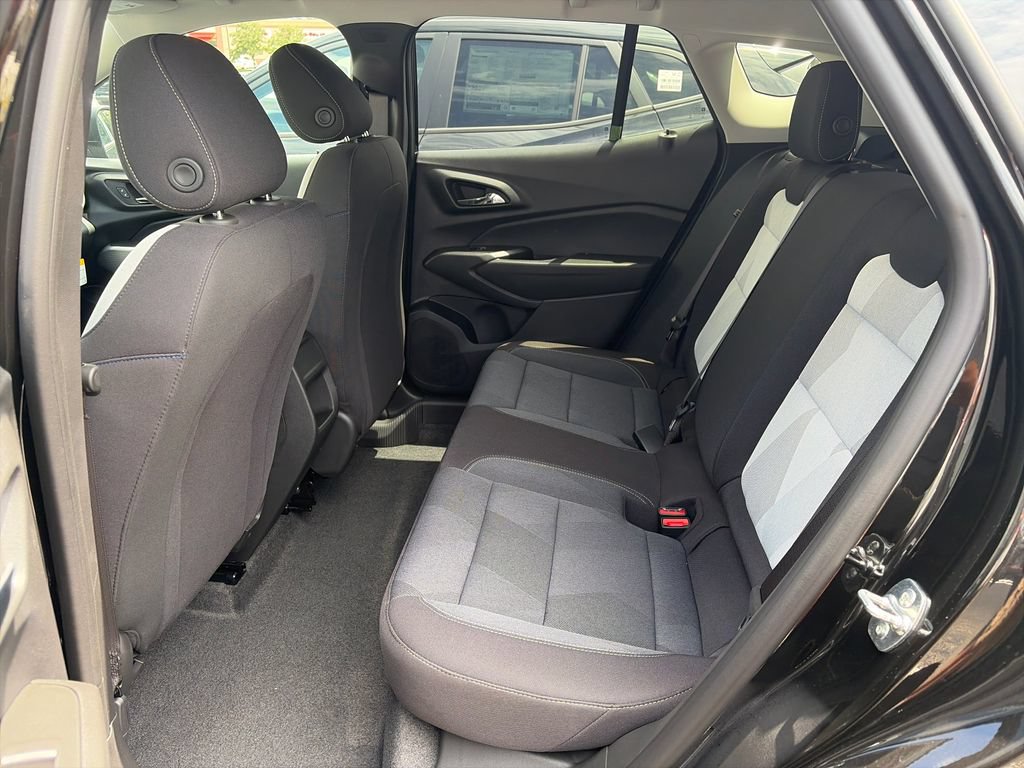 New 2026 Chevrolet Trax LS FWD image 19