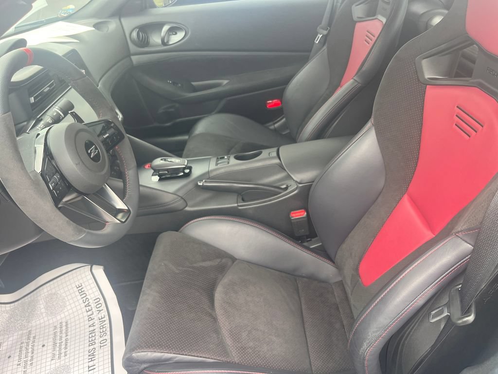 Used 2024 Nissan Z NISMO w/ Floor Mat Package RWD image 9