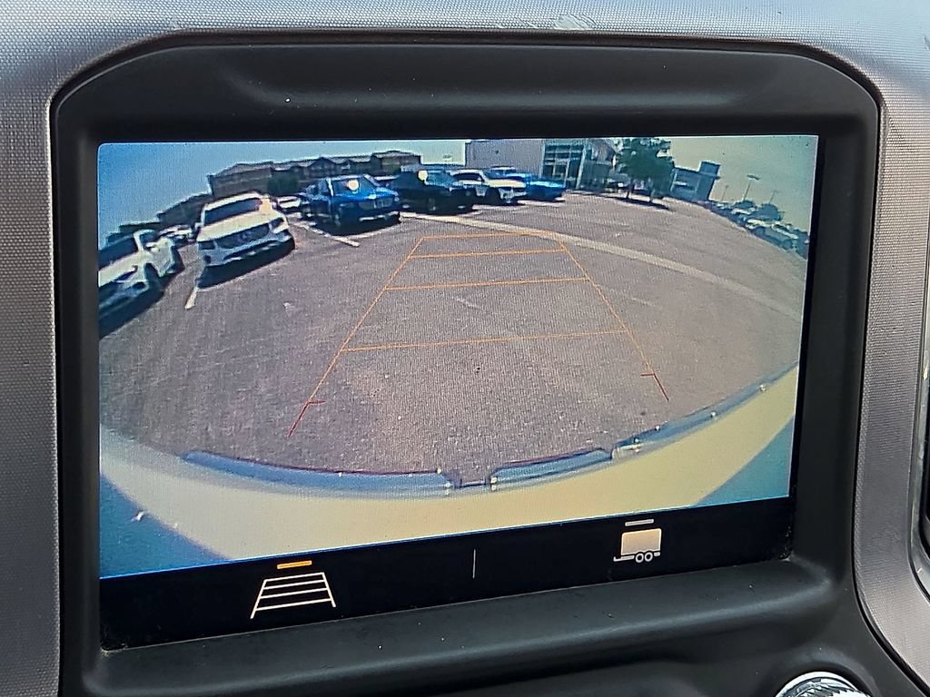 Used 2020 GMC Sierra 1500 SLE w/ SLE Value Package AWD/4WD image 18