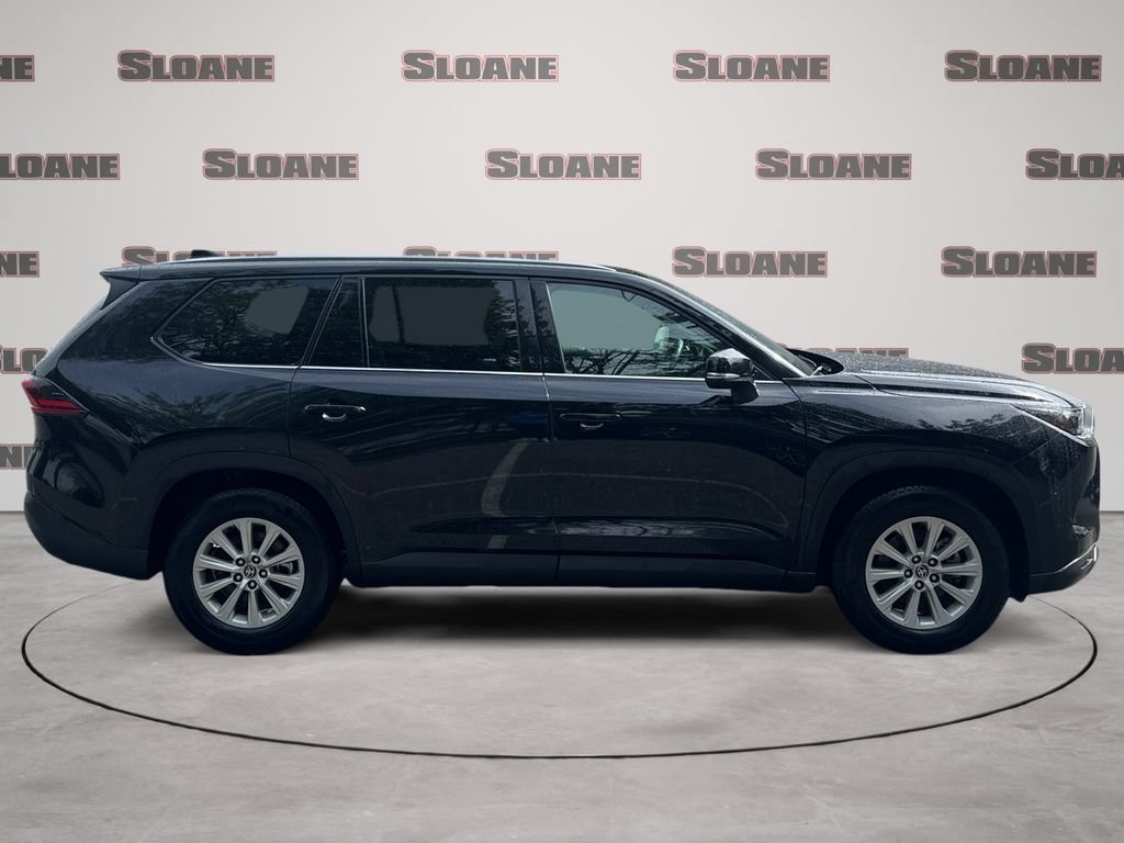 Used 2025 Toyota Grand Highlander AWD image 6