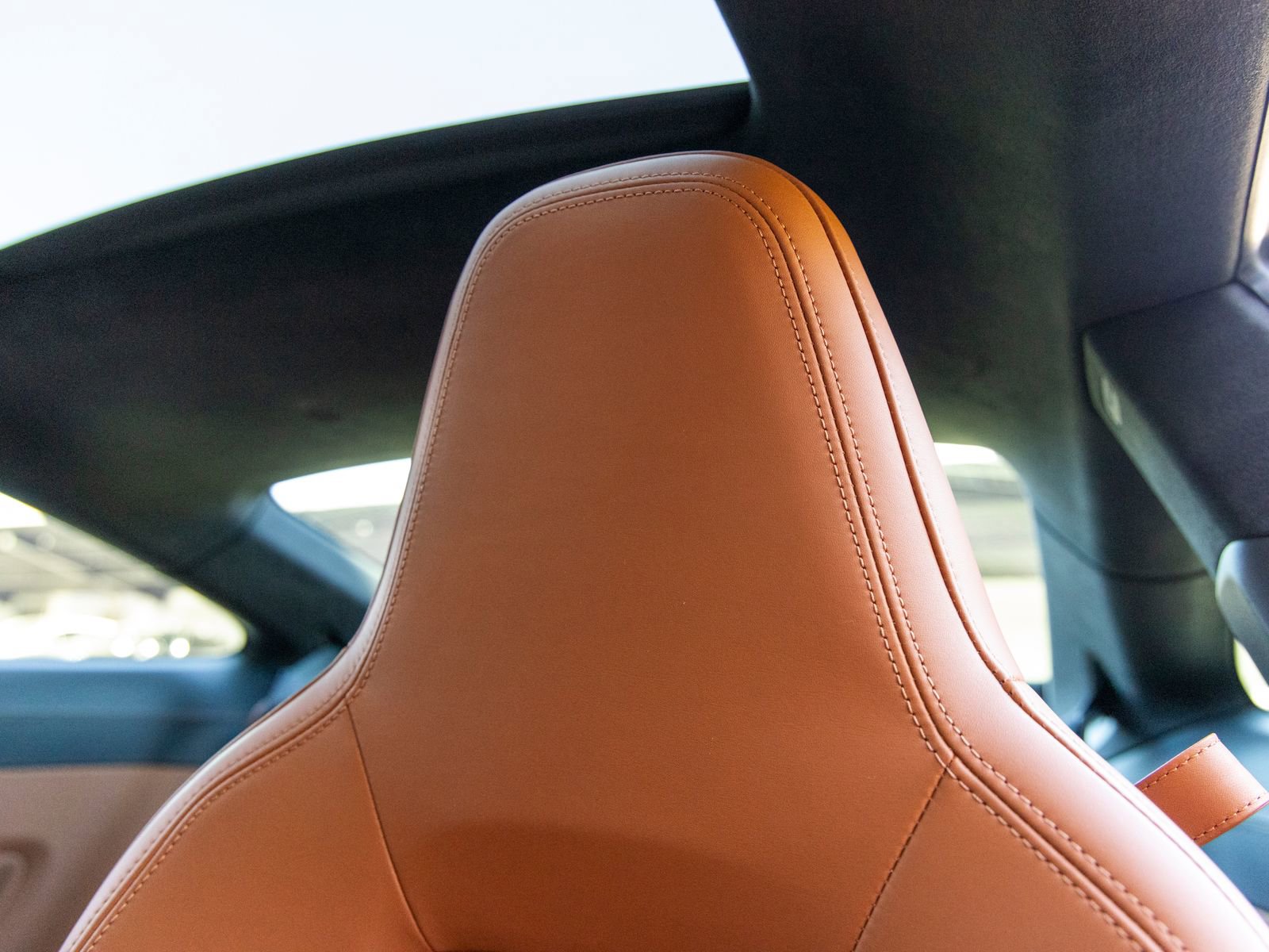 Certified 2025 Porsche 911 Carrera GTS RWD image 27