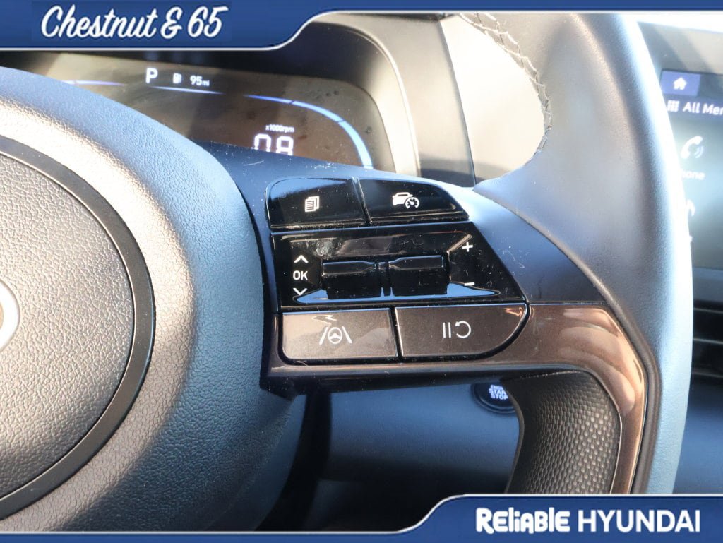 Certified 2025 Hyundai Elantra Sport FWD image 27