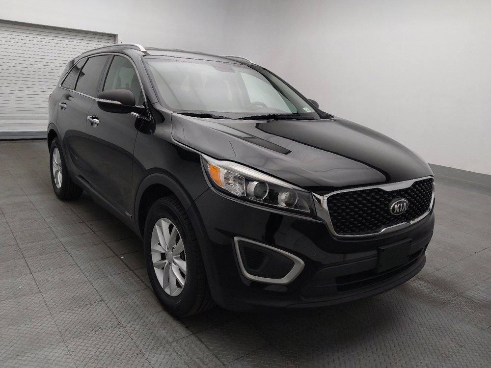 Used 2017 Kia Sorento LX image 13