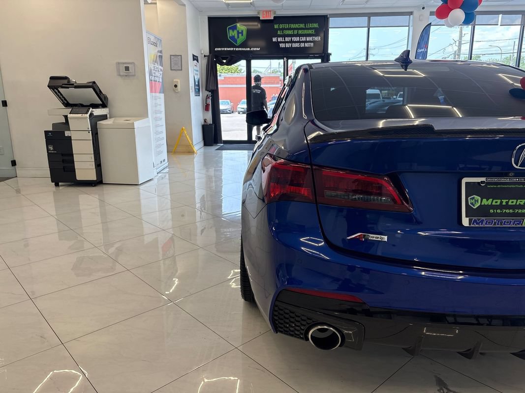 Used 2018 Acura TLX V6 w/ Technology & A-SPEC Pkg FWD image 13