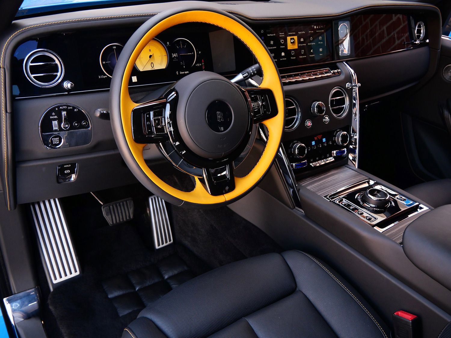 Used 2026 Rolls-Royce Cullinan image 23